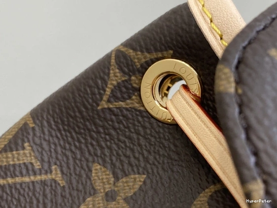 LOUIS VUITTON MONTSOURIS-24*25*12CM 0727